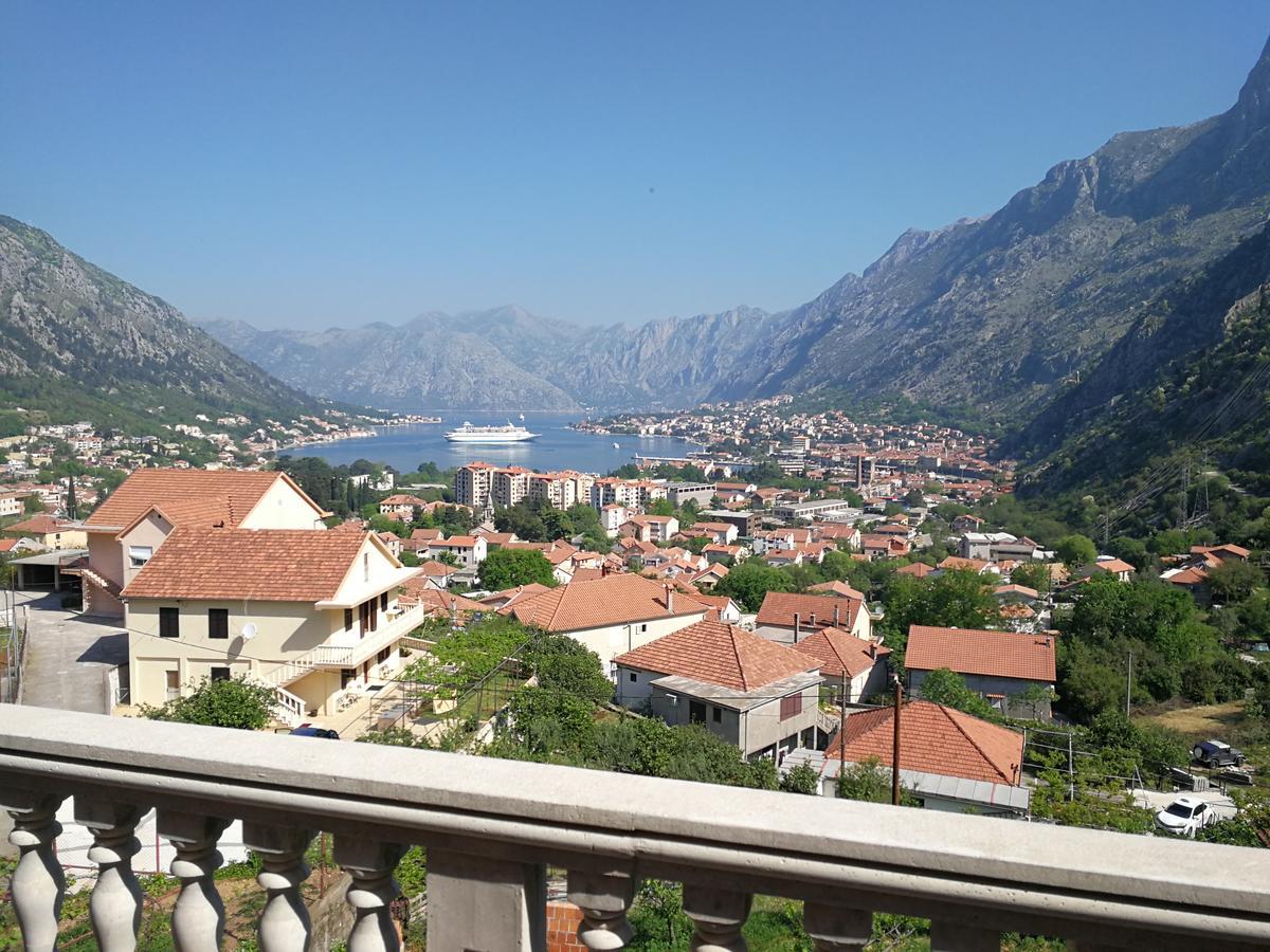 Apartment Misulino Kotor Exterior foto